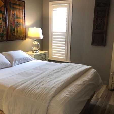 Grey Gardens Hamilton Instant Hotel & Guest House Exteriör bild